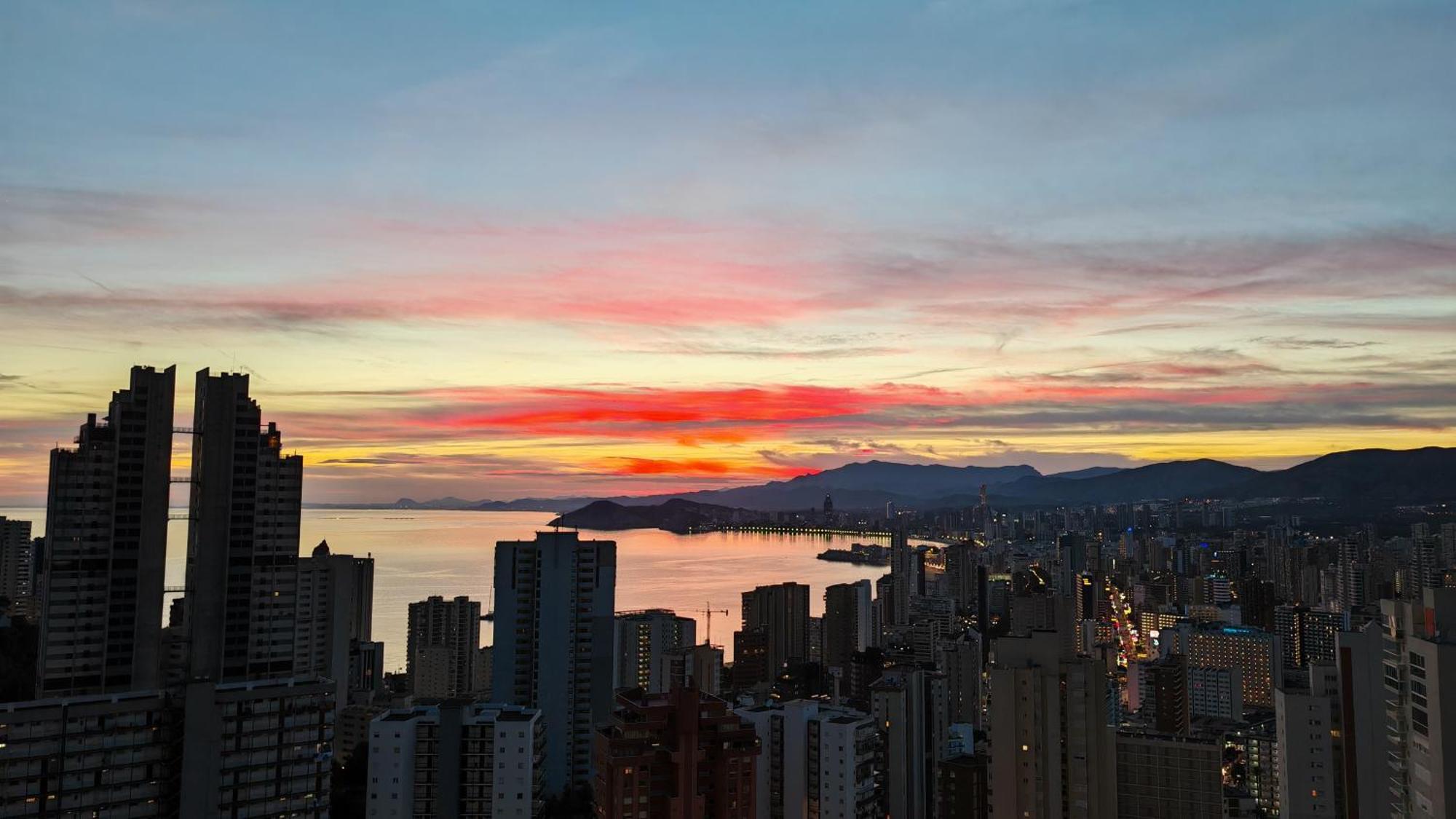 Skyline 16